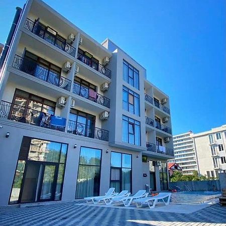 Hotel Tesa Gonio Bagian luar foto
