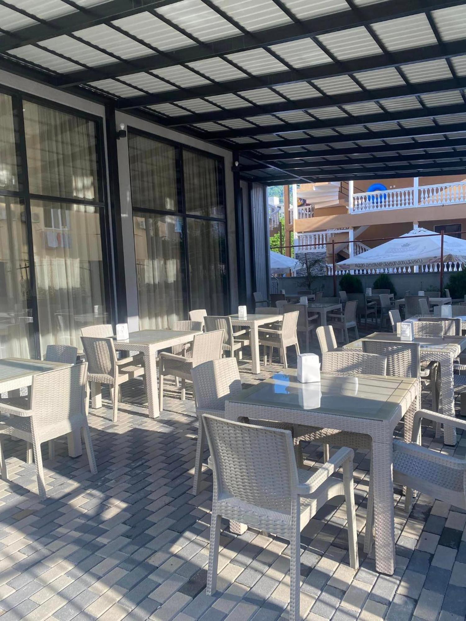 Hotel Tesa Gonio Bagian luar foto